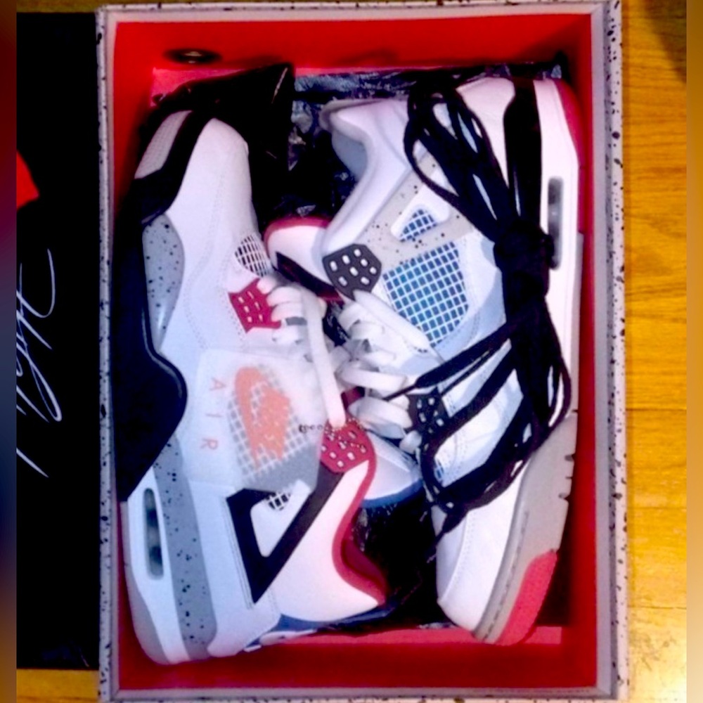 Air Jordan 4 Retro SE What The 4s 2019 Size 10.5 - Picture 8 of 9